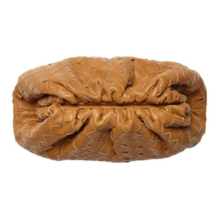 Bottega Veneta POUCH Cloud Bag Clutches-1