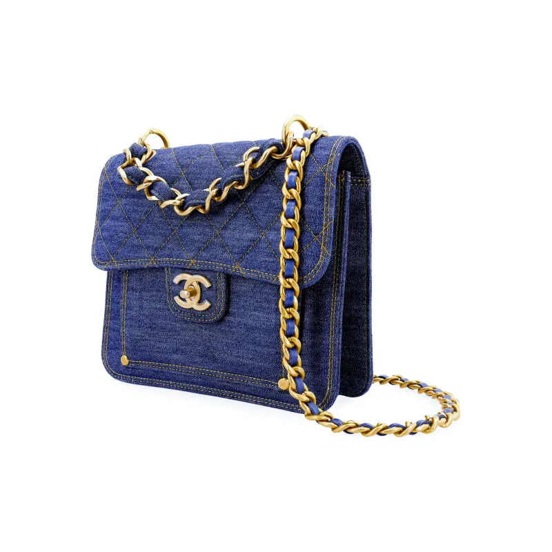 CHANEL Denim Flap Bag, Messenger Bag, Crossbody Bag, Shoulder Bag Medium Size Unisex Washed Denim Blue-1
