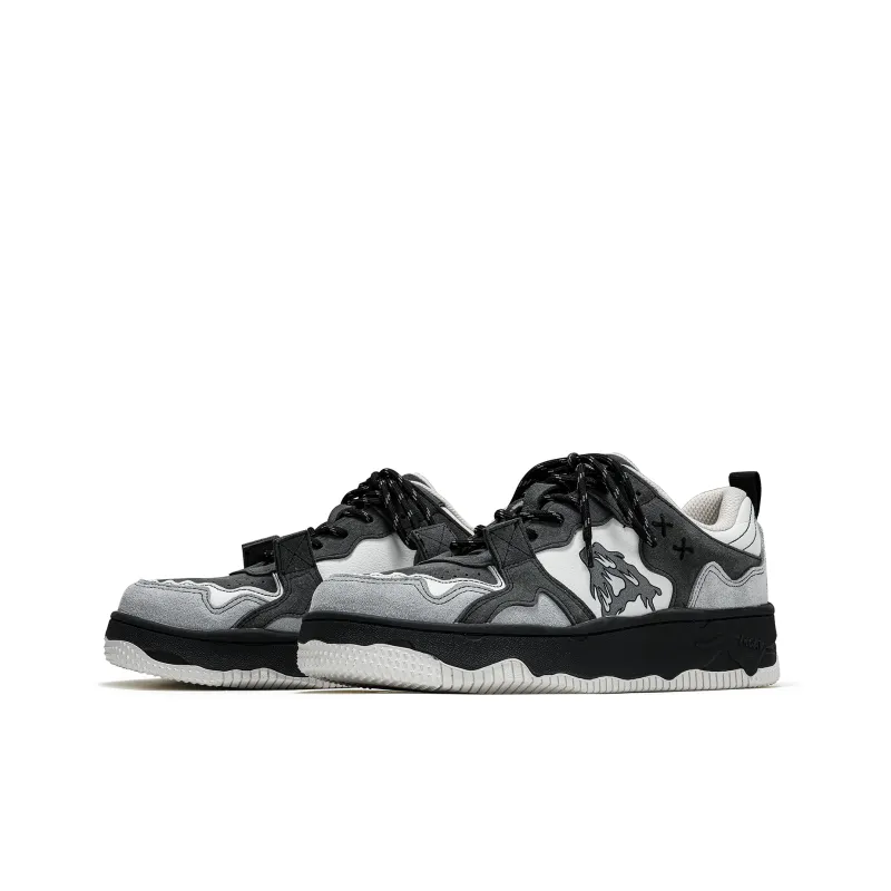 SENGUOGUO Forest Fruit Low Top Skateboard Shoes Unisex Black Gray Color-1