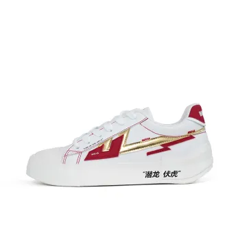 CHUANYUEHUOXIAN CF x Warrior Anti Slip Wear Resistant Low Top Skateboard Shoes Unisex White Red