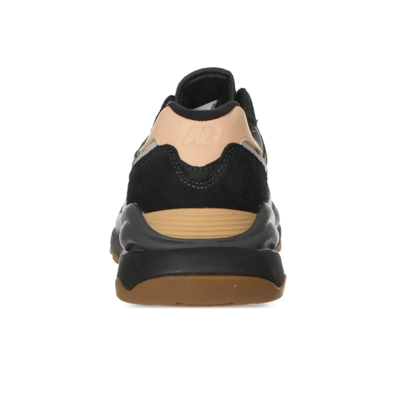 New Balance NB 5740 Shock Absorbers With Slip Resistant Features Low Top Running Shoes Men's Black Gray-3
