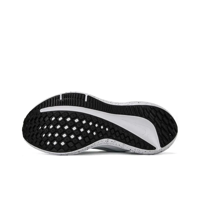 Nike Air Zoom Winflo 10 'White Emerald Rise' Women's-4