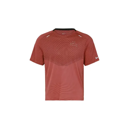 Nike T-Shirts Men Light Pink