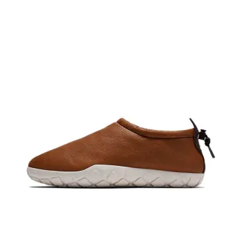 Nike Air Moc Bomber Cognac