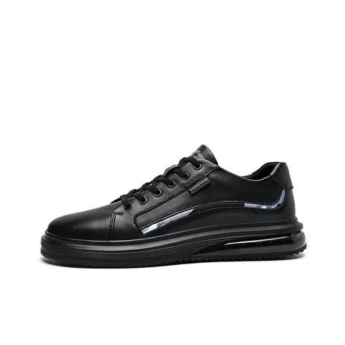 GOOD YEAR Lifestyle Shoes Men Low-Top Black