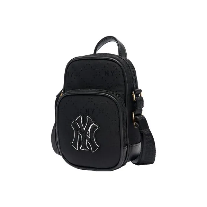 MLB New York Yankees Nylon Cell Phone Pouch, Crossbody Bag Regular Unisex Black-1