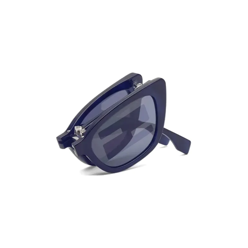 FENDI Cat Eye Frame Sunglasses-2