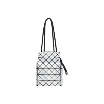 ISSEY MIYAKE Wring Polarization Vinyl Chloride Resin Bucket Bag, Shoulder Bag Women's Mother of Pearl Yellow