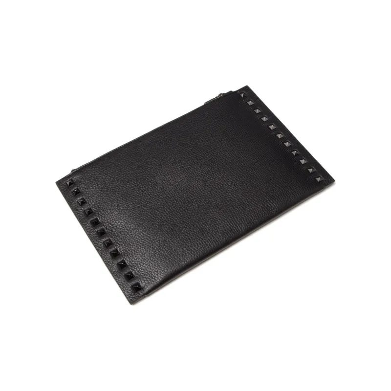 Valentino Rockstud Grained Calfskin Clutch Women's Black-2