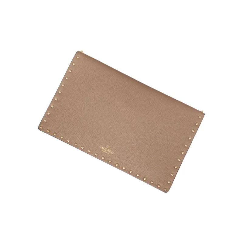 Valentino Rockstud Grain Calfskin Envelope Bag, Clutch Regular Women's Light Umber-2