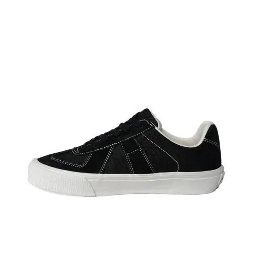 GOLUCK Skateboard Shoes Unisex Low-Top