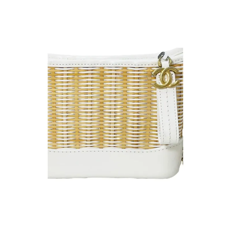 CHANEL Gabrielle Calfskin Crossbody Handbag, Shoulder Bag Trumpets Women's White-4