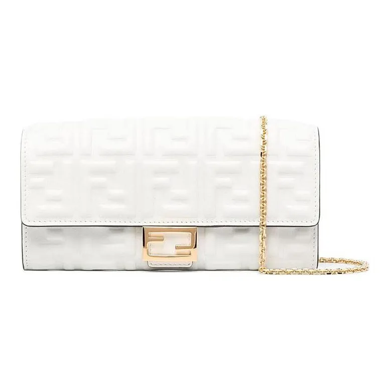 FENDI Baguette Wallets-2