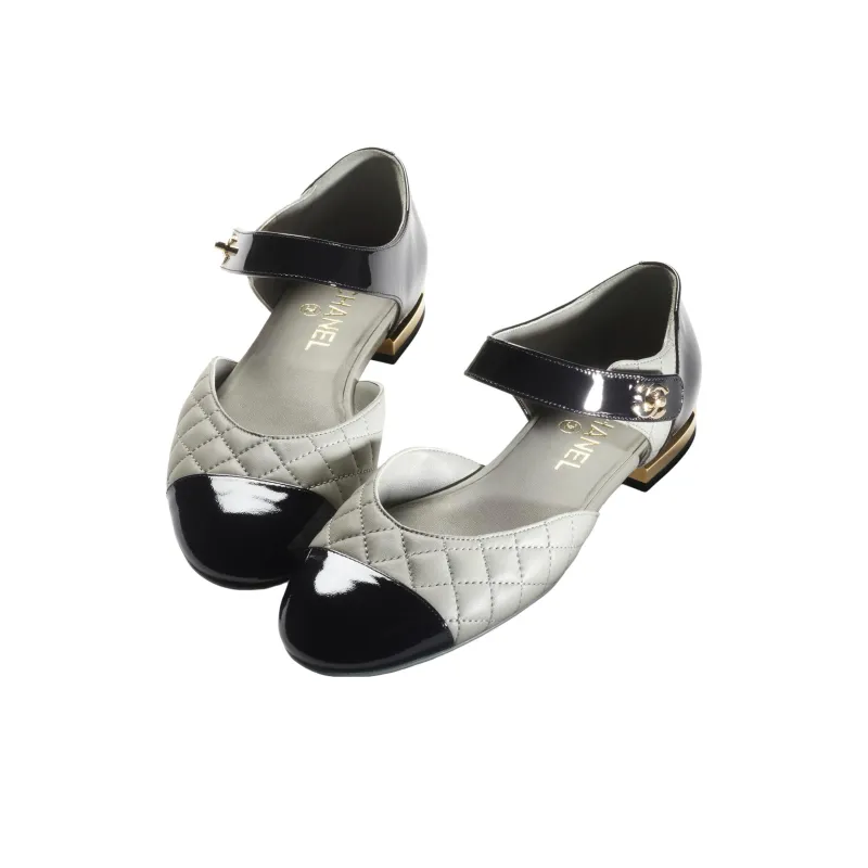 CHANEL Chunky Heel Mary Jane Shoes Women's Black Gray-2