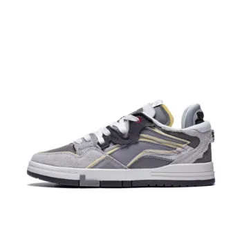 LINING WeiWu Comfortable And Casual Skateboarding Shoes Men