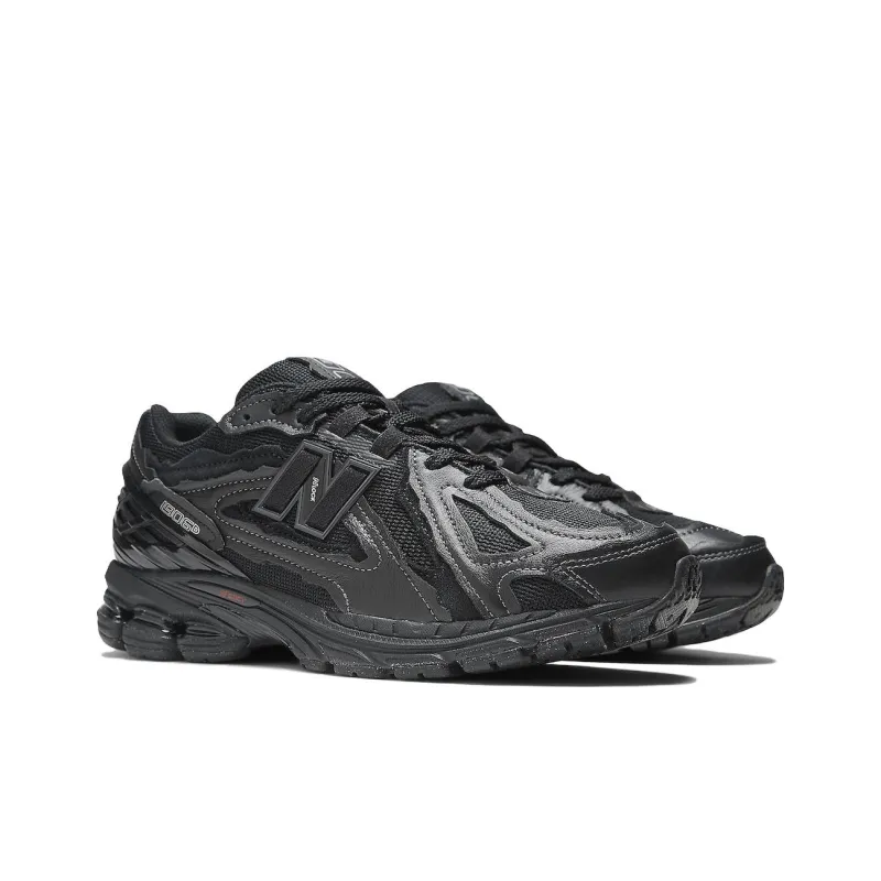 New Balance 1906D Protection Pack Black Leather-2