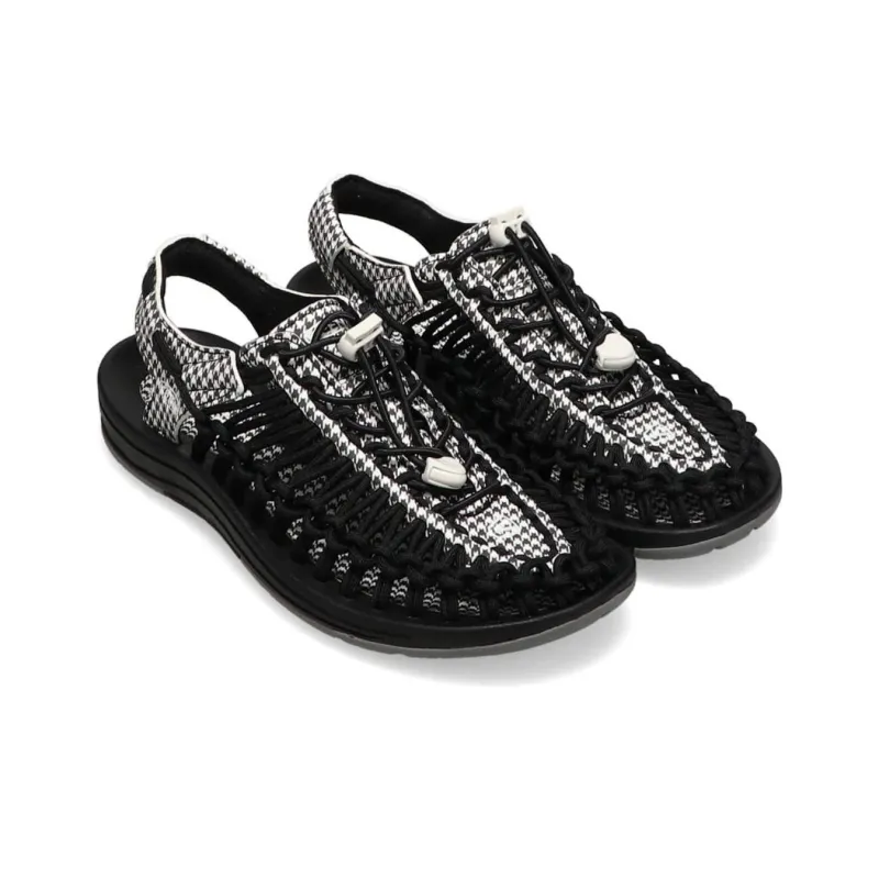 KEEN Uneek Breathable Beach Sandals River Trekking Shoes Women's Black White Plaid-2