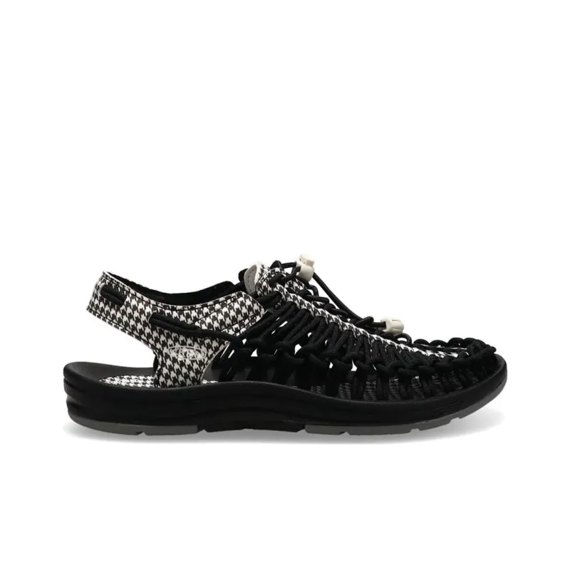 KEEN Uneek Breathable Beach Sandals River Trekking Shoes Women's Black White Plaid-1