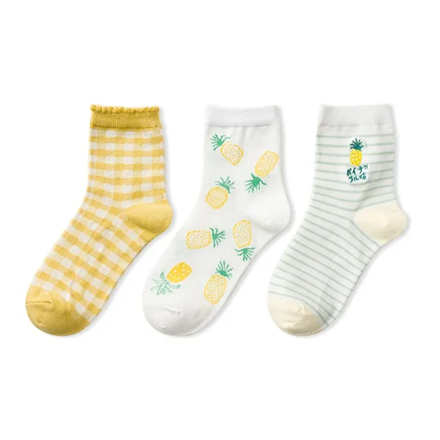 Caramella Mid Calf Socks Women's 3 Pack-4