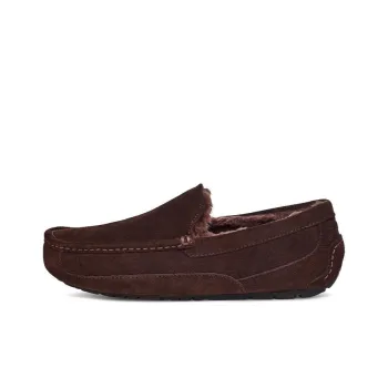 UGG Casual Shoes Men's Chocolate