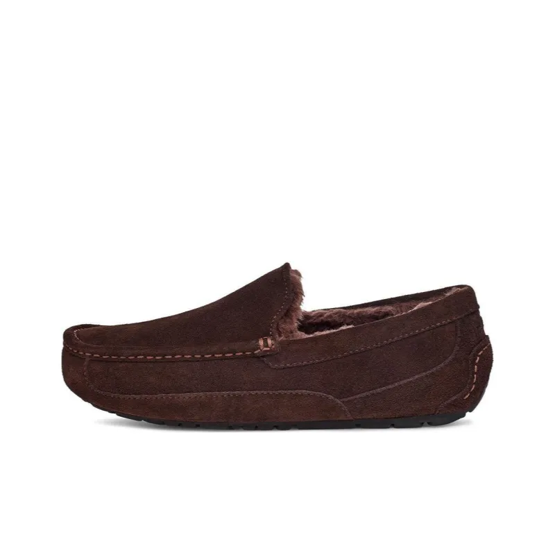 UGG Casual Shoes Men's Chocolate-0