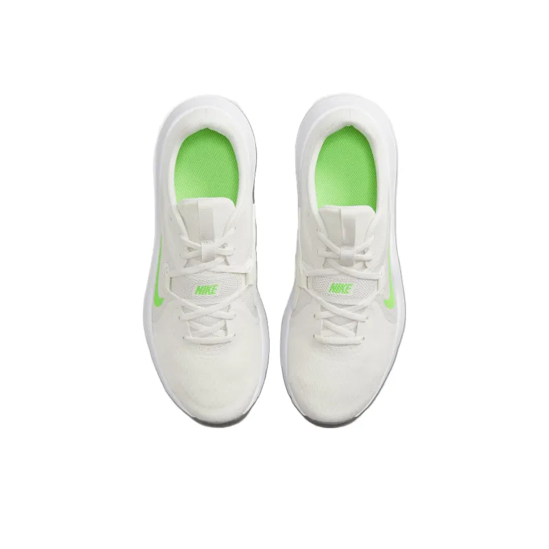 Nike In Season Tr 13 'Beige Green Strike'-3