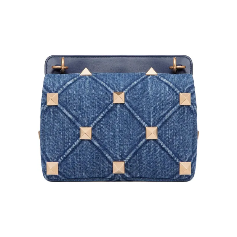 Valentino Roman Stud Shoulder Bags-3