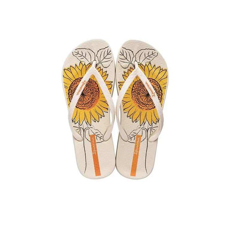 Ipanema Abrasion Resistant Flip Flops Women's Beige-3