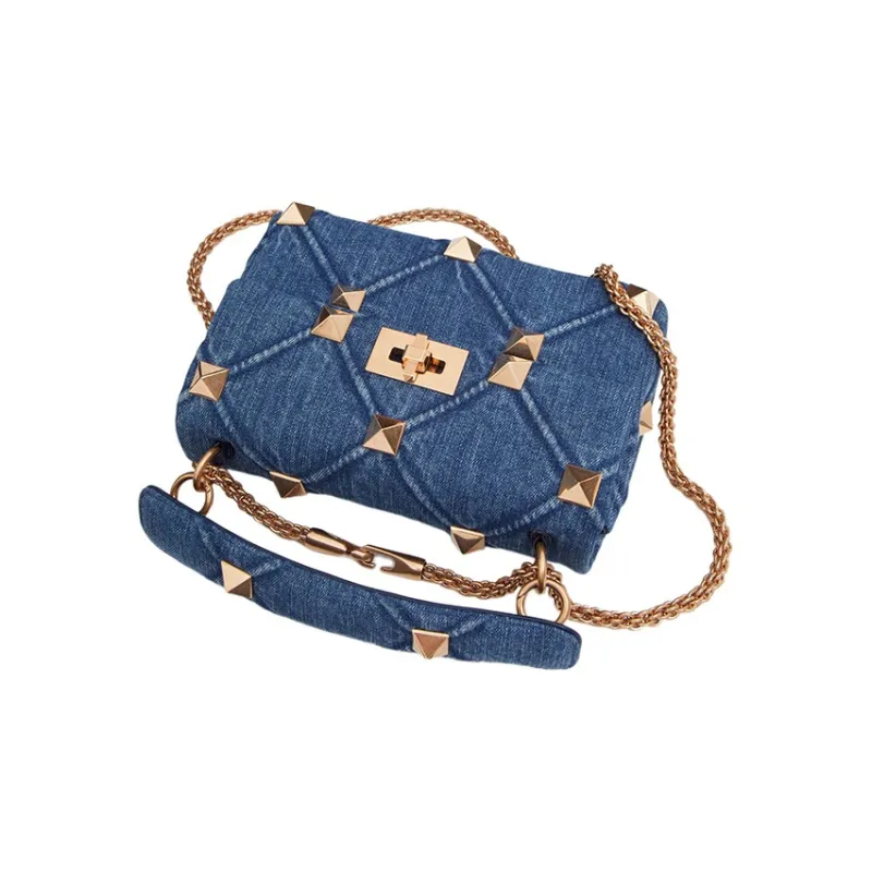 Valentino Roman Stud Shoulder Bags-4