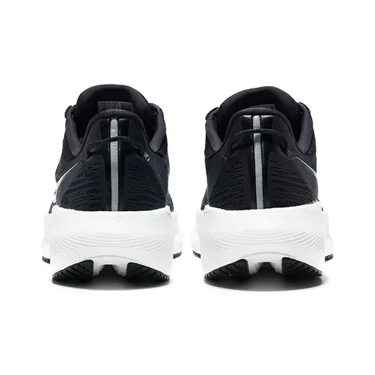 Saucony Triumph 21 Slip Resistant, Abrasion Resistant, Breathable Low Top Running Shoes Men's Black White Loose Fit-3