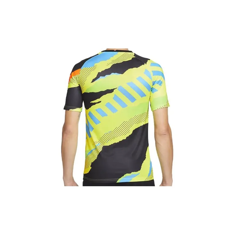 Nike T Shirts Men Yellow Black-1