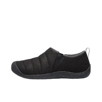 KEEN Howser Cushioning, Slip Resistant, And Abrasion Resistant Low Top Outdoor Shoes Men's Black Felt