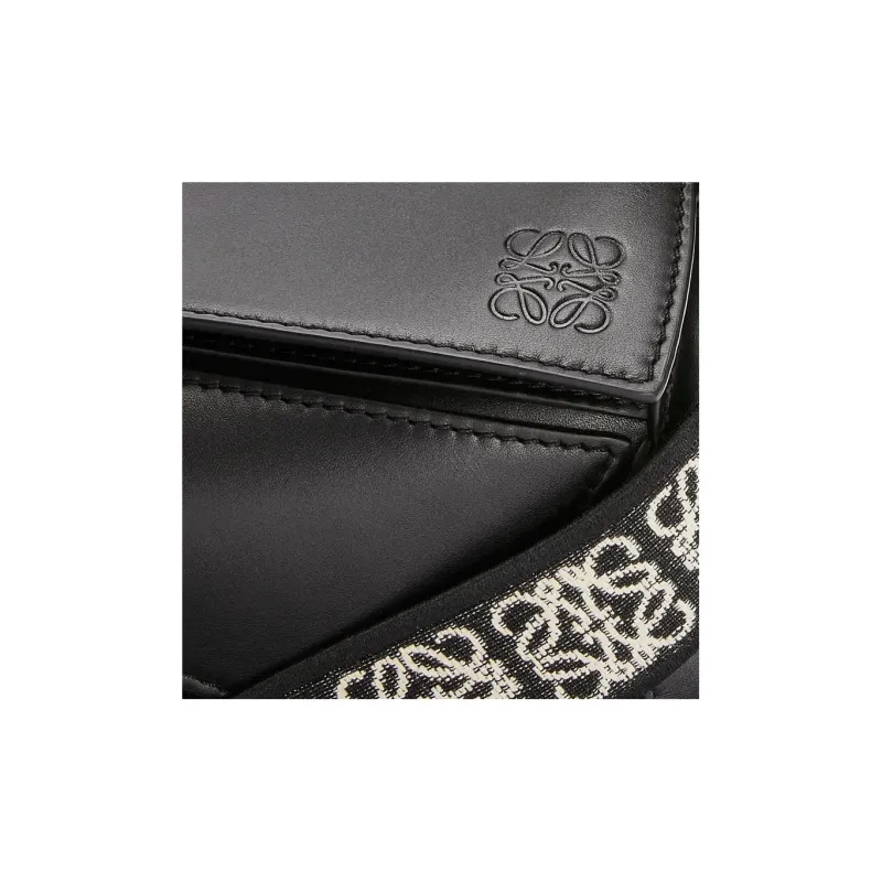 LOEWE Puzzle Cow Leather Shoulder Bag, Crossbody Bag, Handbag Trumpets Women's Black-6