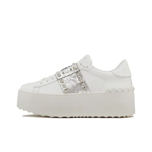 Valentino Garavani Rockstud Untitled Metallic Flatform Sneakers