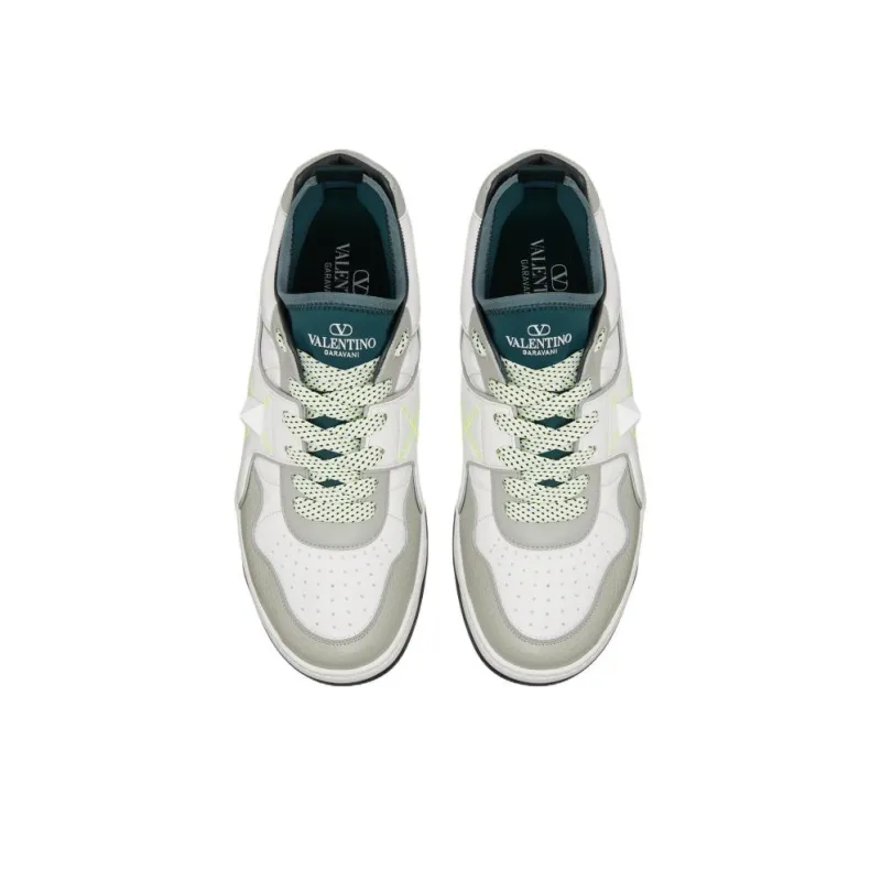 Valentino Garavani One Stud Mid-top Sneakers-3