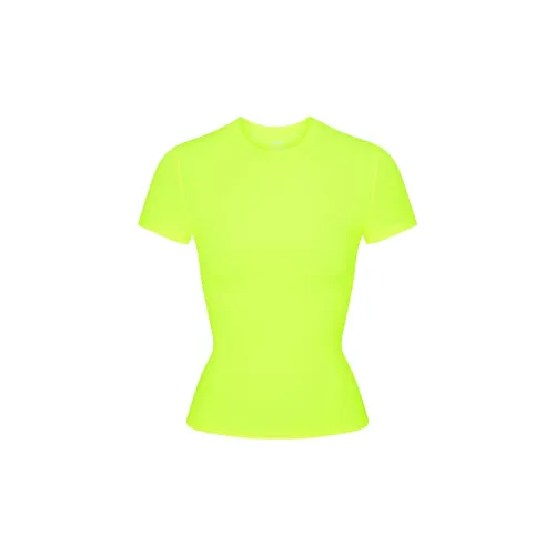 Skims T-Shirts Women's Neon Green