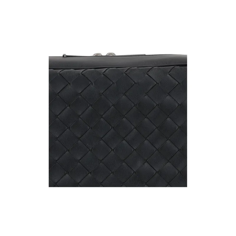 Bottega Veneta Camera Bag Medium Intrecciato Black-3