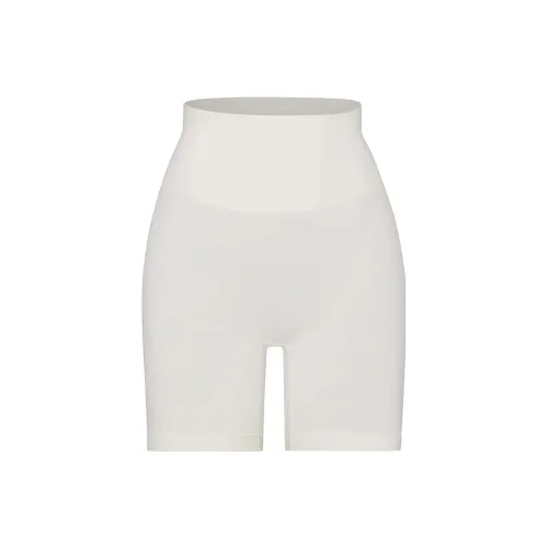 Skims Sports Shorts Women's White