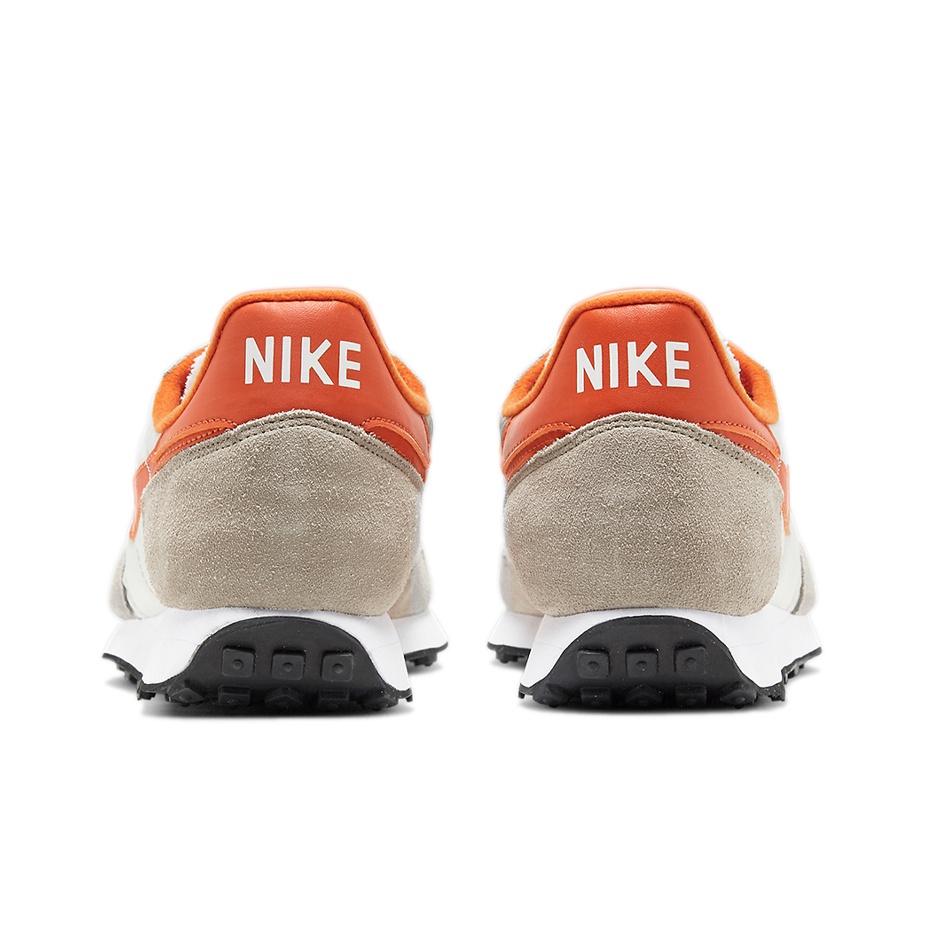 nike challenger og trainers in light grey