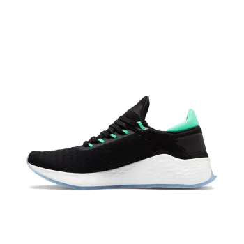 New Balance Fresh Foam Lazr V2 D 'Black'
