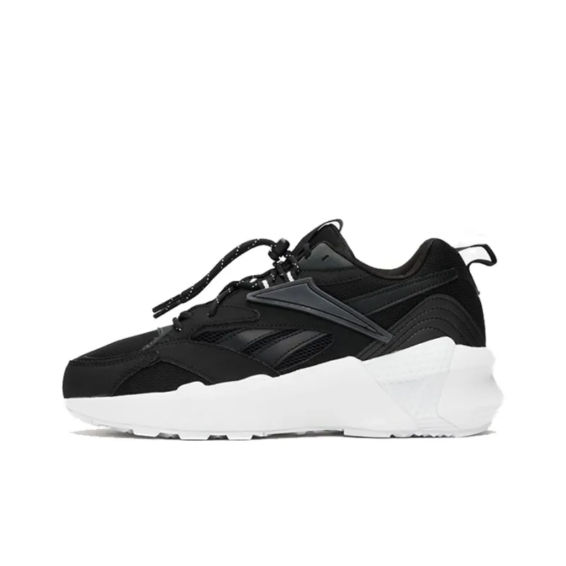 Reebok Aztrek Low Top Running Shoes Women's Black White-0