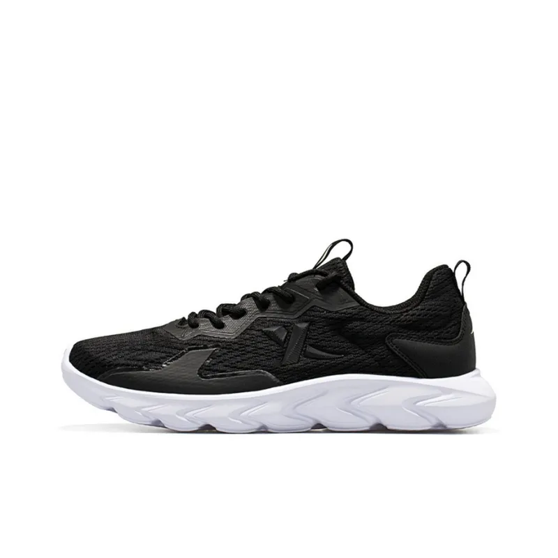 XTEP Cushioned Wear Resistant Lightweight Low Top Running Shoes Men's Black-0