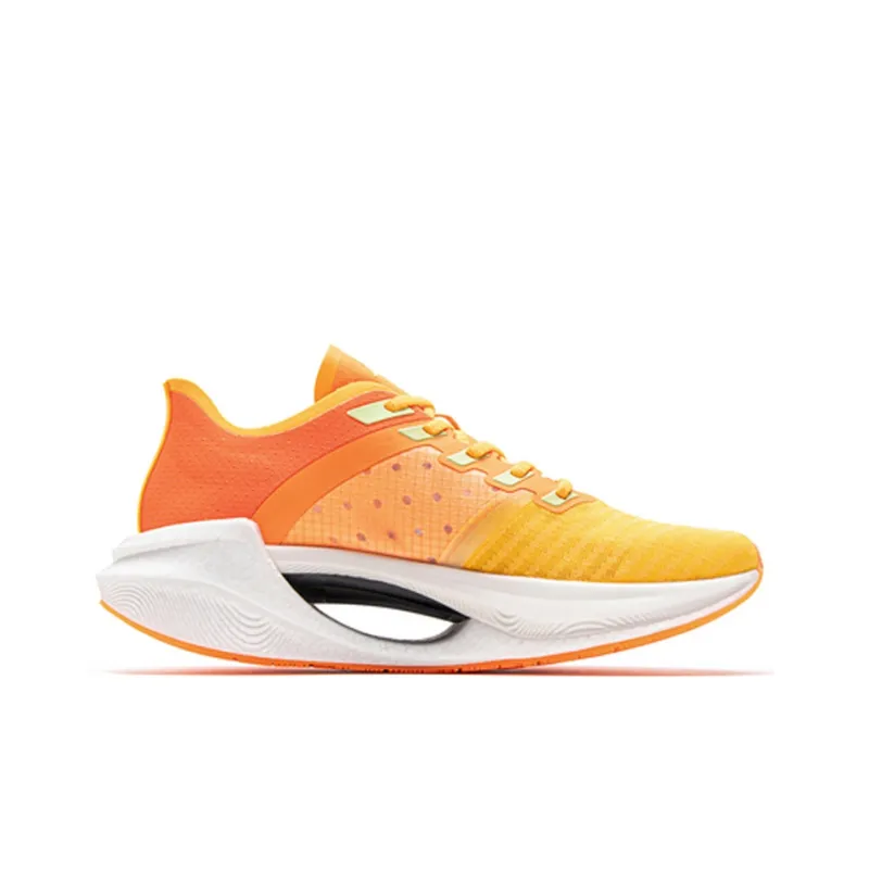 LINING Jueying Essential Running Shoes Men Low Top Neon Honey Orange-1