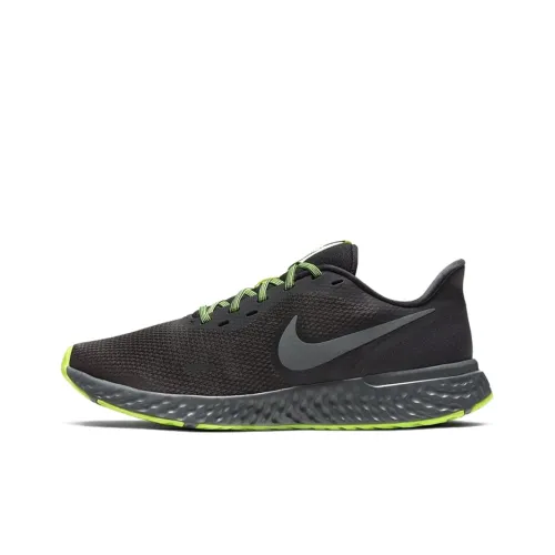 Nike REVOLUTION 5 Running Shoes Men Low-Top Black/Green