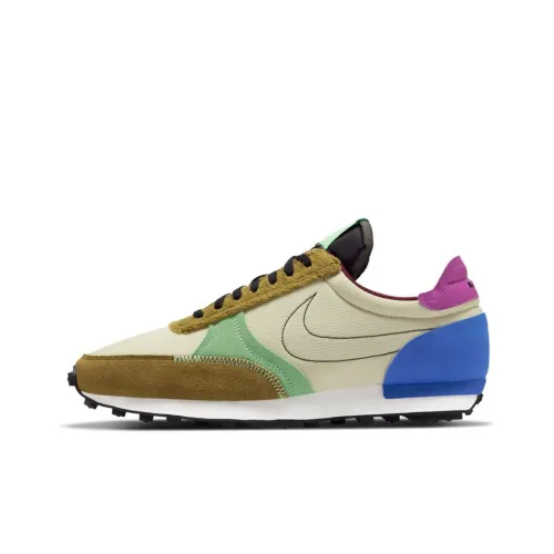 Nike Daybreak Type Fossil Illusion Green