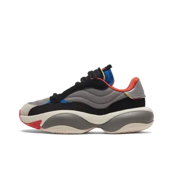 PUMA Alteration Moon Boot Buff/White/Black/Grey Low Sneakers