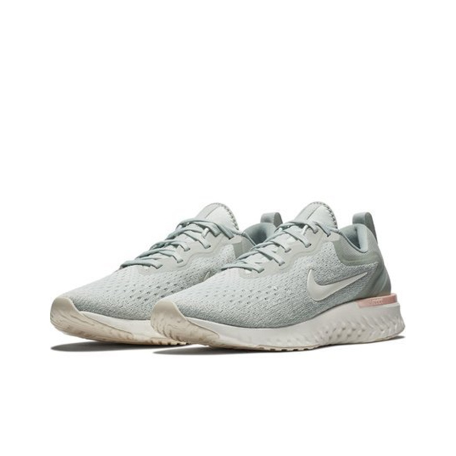 Nike Odyssey React Light Silver Women s US M 4.5