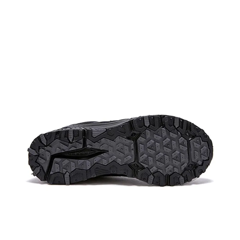 New Balance MT410 Zalando Exclusive Black Silver-5