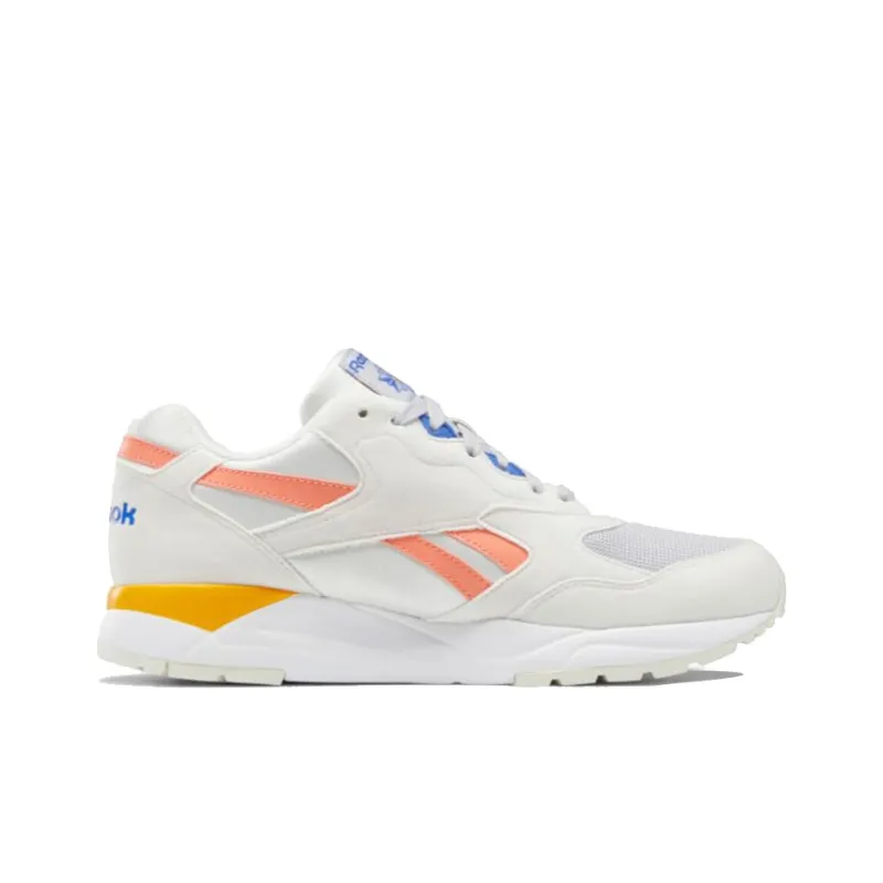 Reebok Bolton Essential Mu 'Chalk'-1