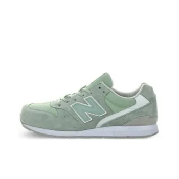 New Balance 996